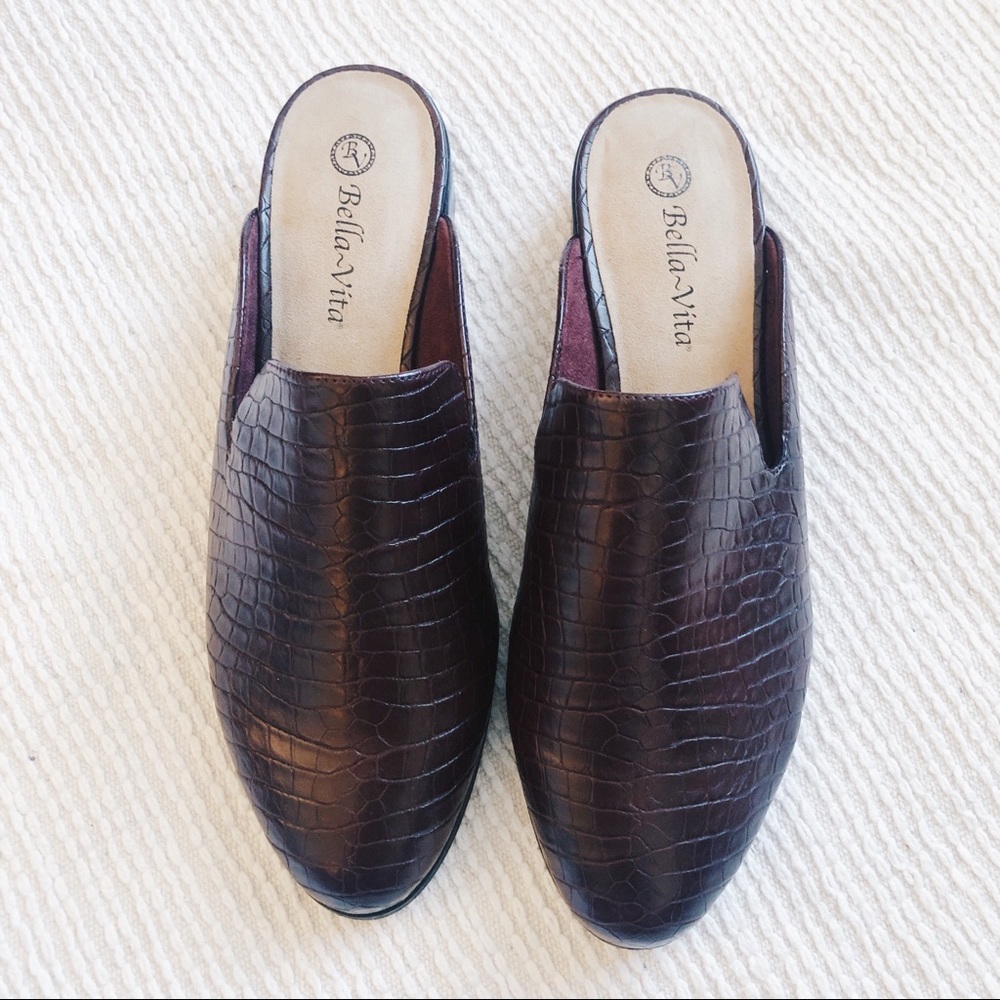 New!! Bella Vita Briar Burgundy Loafer Mule